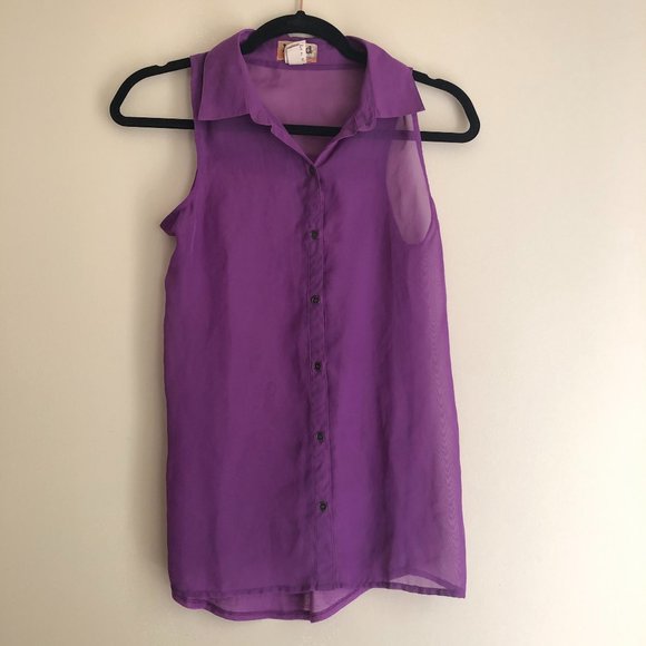 Sleeveless Sheer Blouse in Purple Size XS - Picture 4 of 9